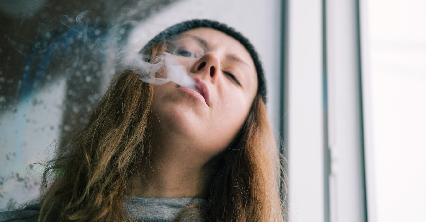 From Rolling Trays to Dab Tools: Exploring the Diversity of Smoking Accessories